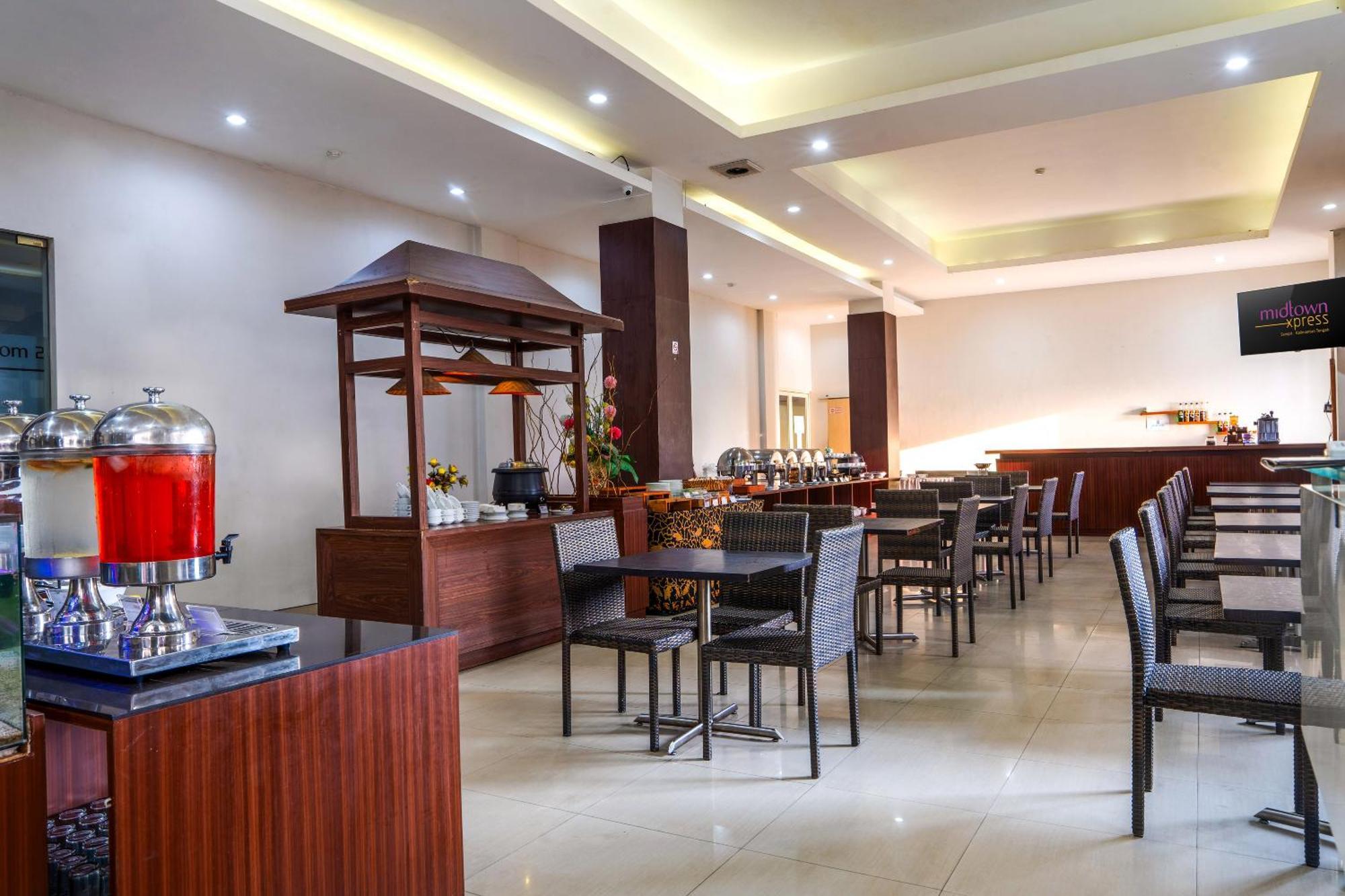 Midtown Xpress Sampit - Kalimantan Tengah Extérieur photo