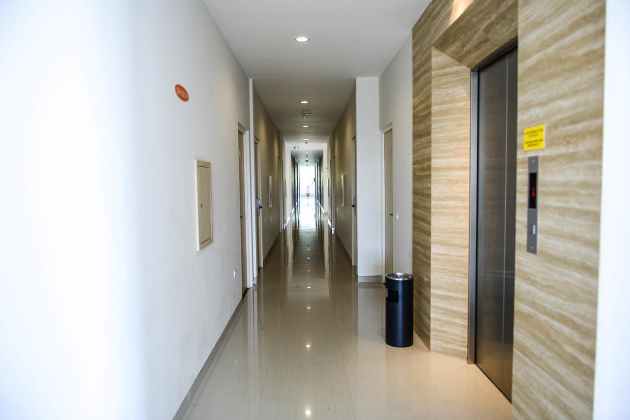 Midtown Xpress Sampit - Kalimantan Tengah Extérieur photo