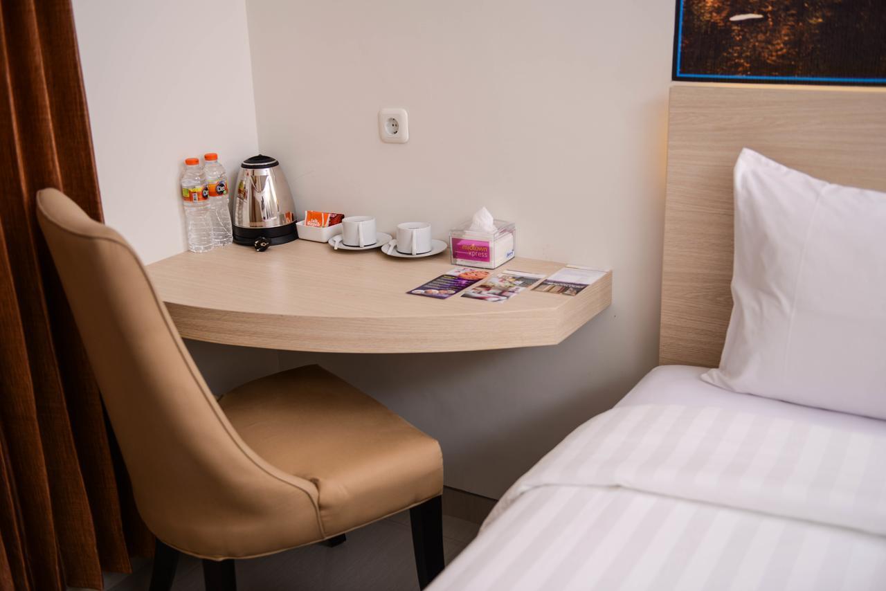 Midtown Xpress Sampit - Kalimantan Tengah Extérieur photo